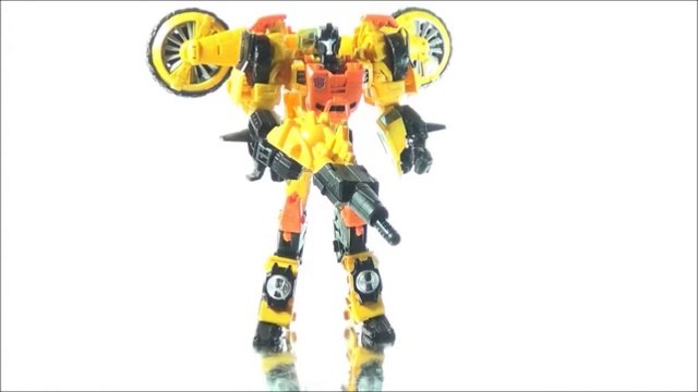 TRANSFORMERS Generations 30th Anniversary SANDSTORM Canadia' Reviewer Ep.93