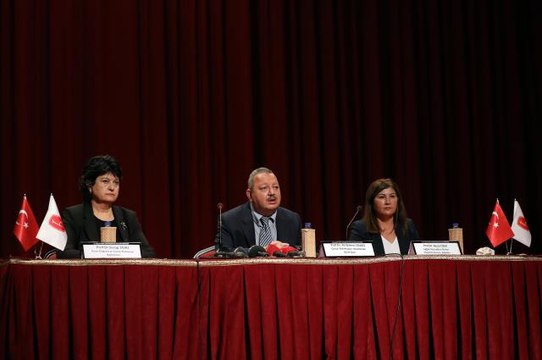 Hacettepe Üniversitesinden Bitlis'te başıboş köpeklerin ısırdığı çocuklarla ilgili açıklama (1)