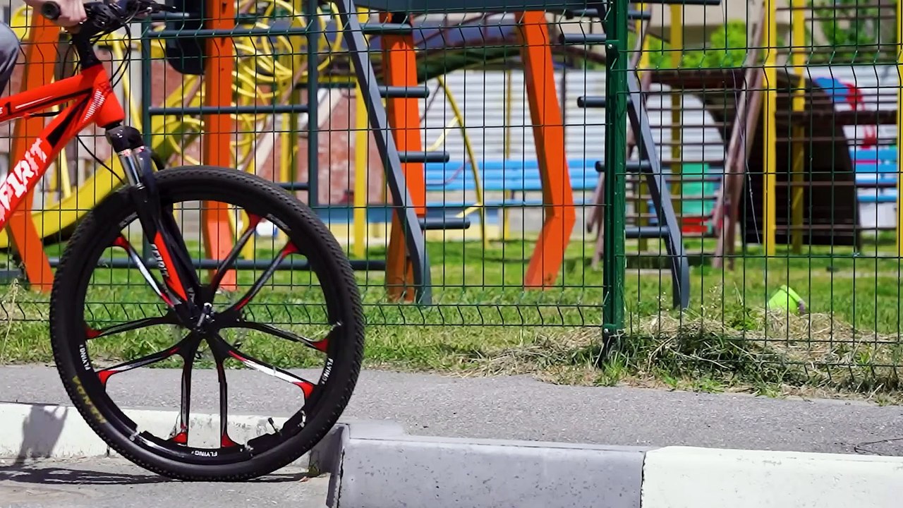 bizarre bicycle