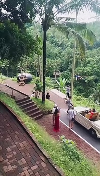 Wisatawan Manca Negara Berdatangan Ke Bali