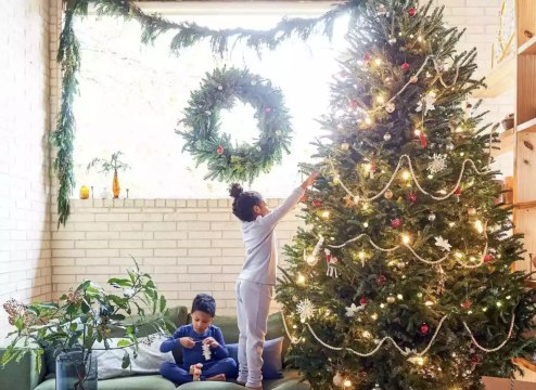 Why Southerners Will Always Prefer A Mismatched Christmas Tree