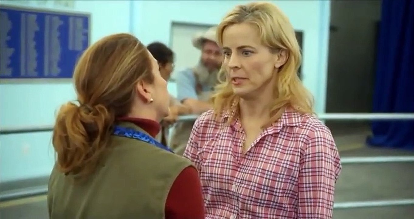 Lady Dynamite - Se1 - Ep09 - No Friend Left Behind HD Watch HD Deutsch
