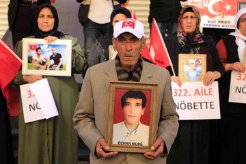 Aileler nöbete devam ederken, katılım çığ gibi büyüyor