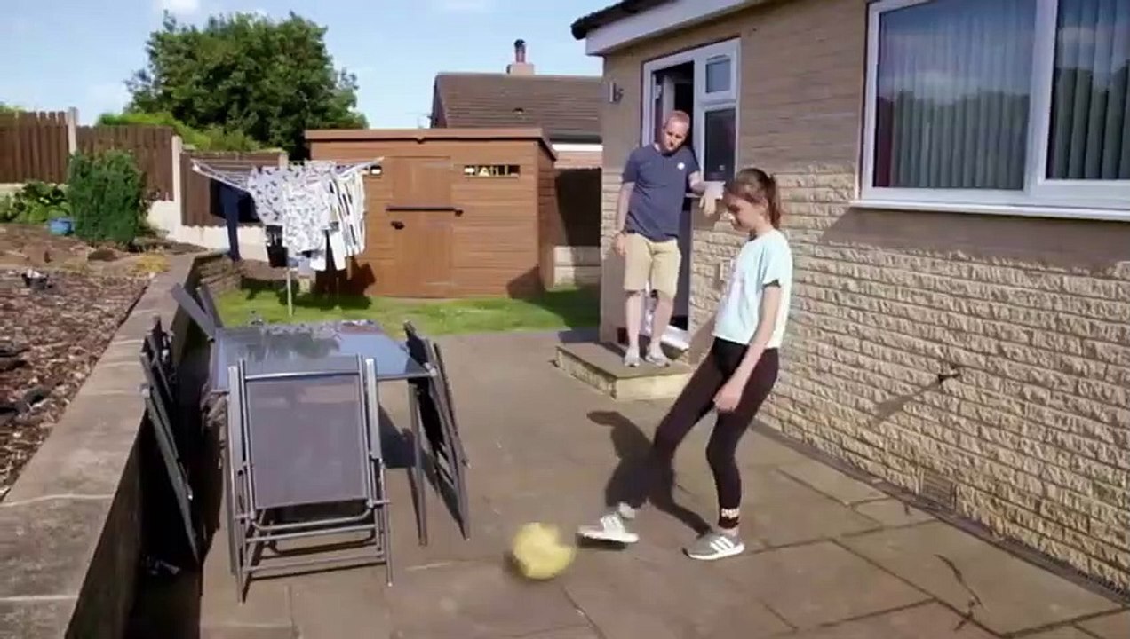 Save My Skin - Se1 - Ep04 - Cease and De-cyst HD Watch HD Deutsch