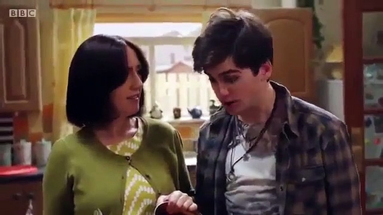 Millie Inbetween - Se3 - Ep01 - Dad's New Flat HD Watch HD Deutsch