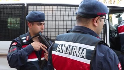 MAHKEME BAŞKANINDAN, 'ORTADA BİR CENAZE VAR, SİZ HALA DİDİŞİYORSUNUZ' TEPKİSİ