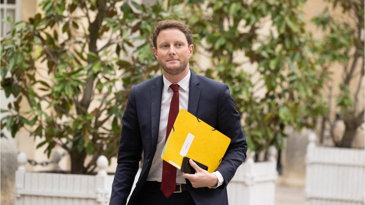 GALA VIDÉO - Clément Beaune victime d’homophobie : le ministre dénonce les insultes qu’il reçoit