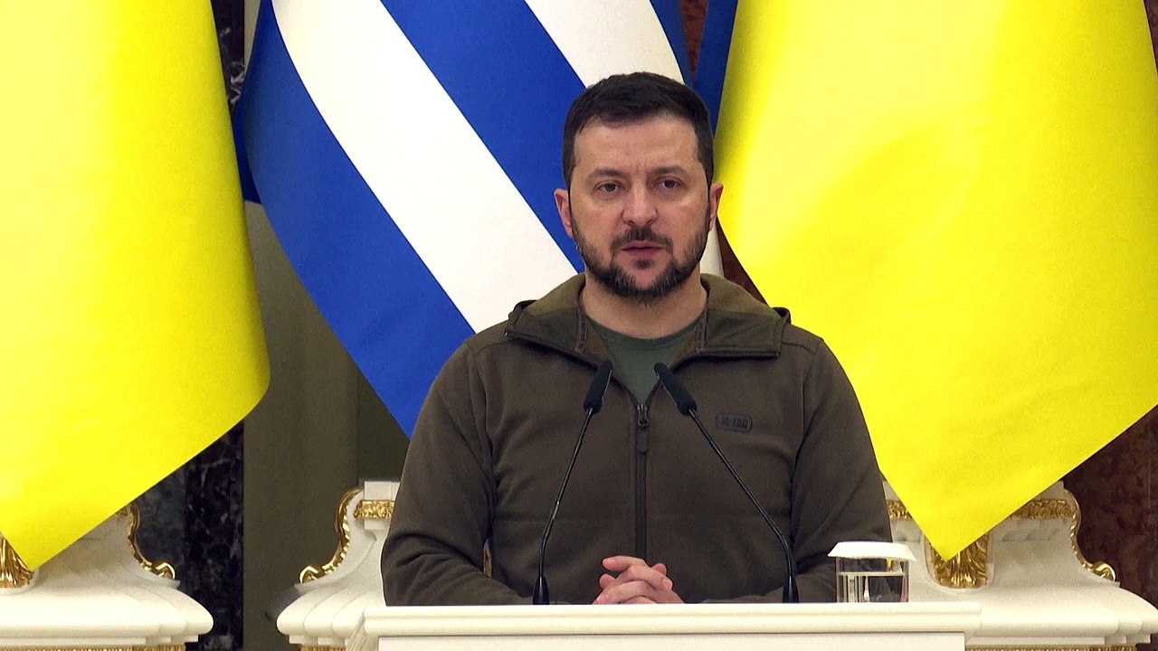 Ukraine will not attend G20 summit if Putin does: Zelensky