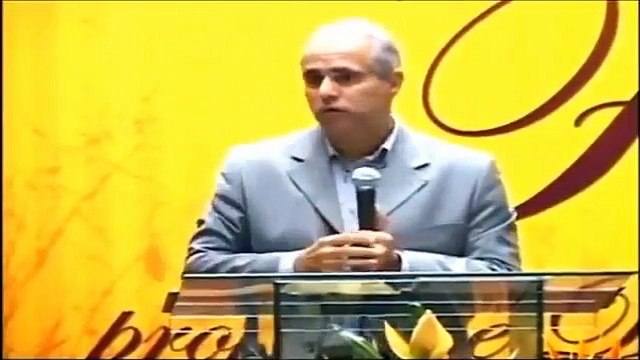 Evangélicos dão conselhos para pessoas traídas nas redes sociais