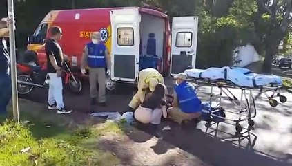 Motociclista fica ferida após acidente de trânsito no Bairro Neva