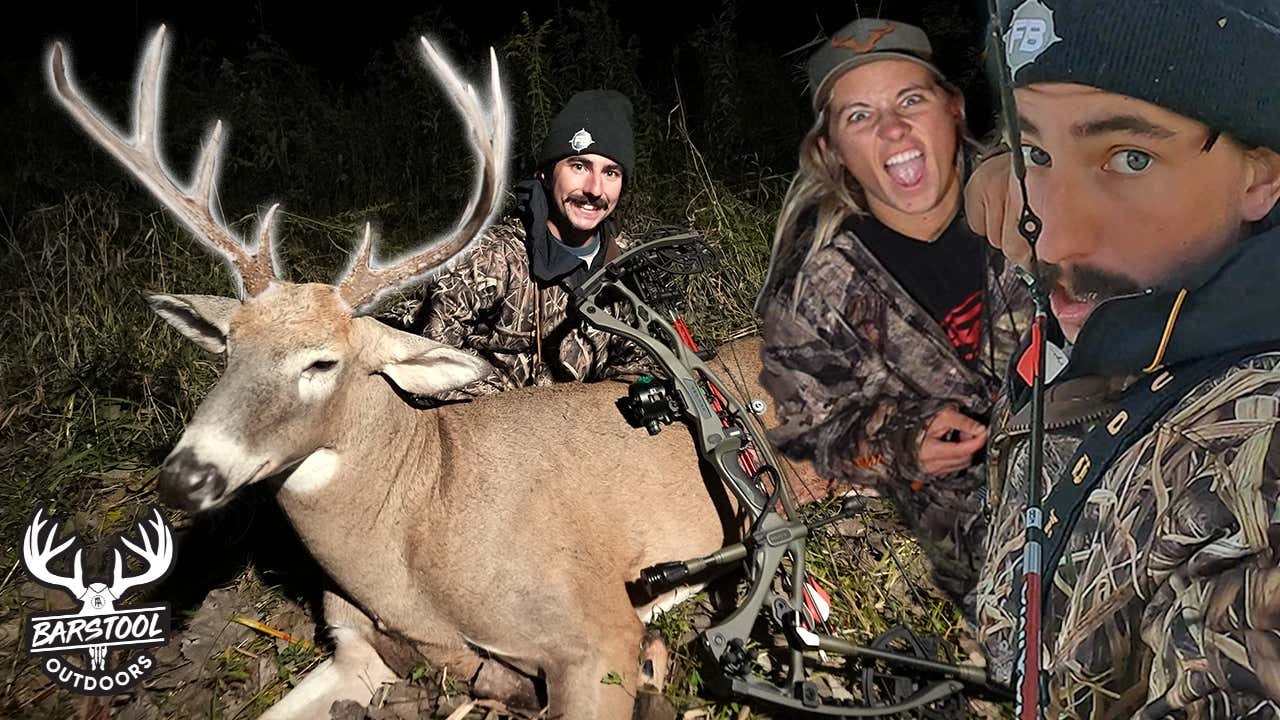 Big Illinois Whitetail Hits The Dirt!