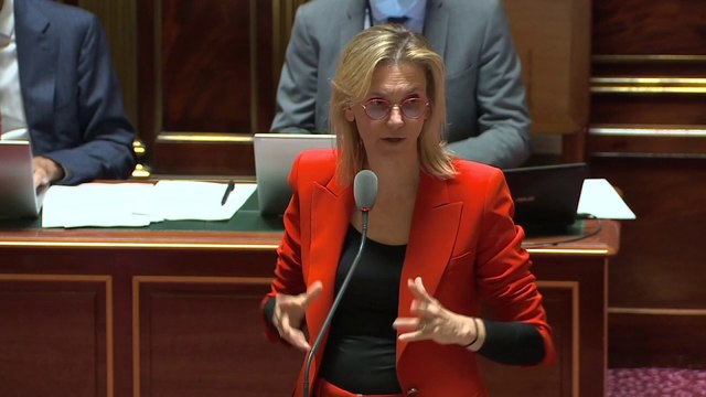 Energies renouvelables: Pannier-Runacher veut permettre aux communes de repérer les zones propices