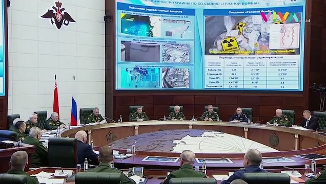 Detik-detik Tank Ukraina Hancur Lebur Dibombardir Rusia