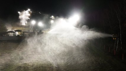 강원 북부 산간 한파특보...스키장 개장 준비 돌입 / YTN