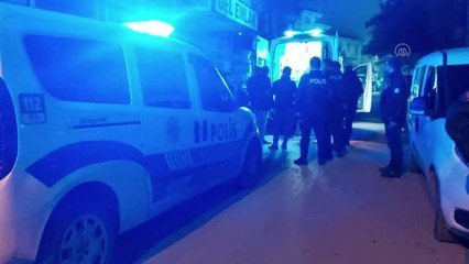 Bafra'da bıçaklı saldırıya uğrayan kişi yaralandı