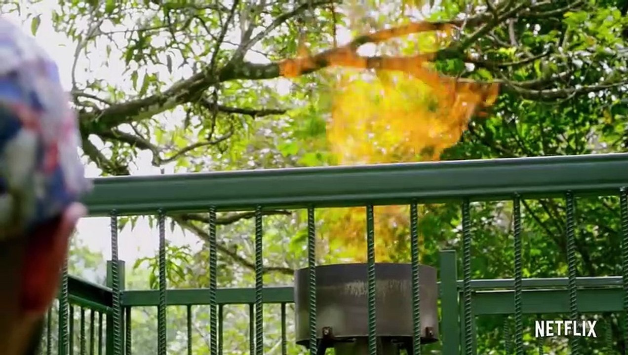 Um die Welt mit Zac Efron Trailer OV