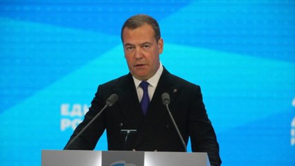 Russischer Ex-Präsident schimpft auf geflohene Russen