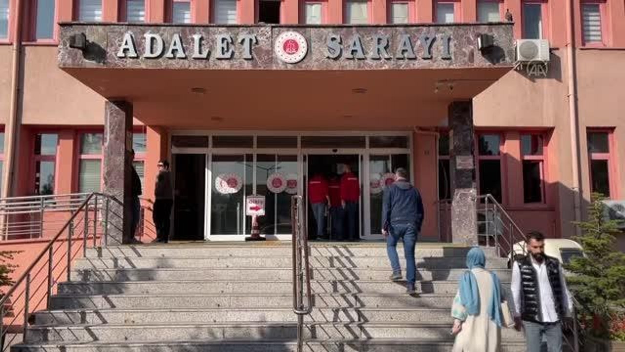 Karabük merkezli uyuşturucu operasyonunda 22 gözaltı