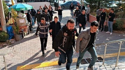 HÜKÜMLÜLERE UYUŞTURUCU TEMİN EDENLERE OPERASYONDA 19 ŞÜPHELİ ADLİYEDE