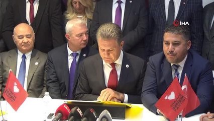 TDP Genel Başkanı Mustafa Sarıgül, Deniz Baykal'ın kızı Aslı Baykal'ın istifasını yorumladı