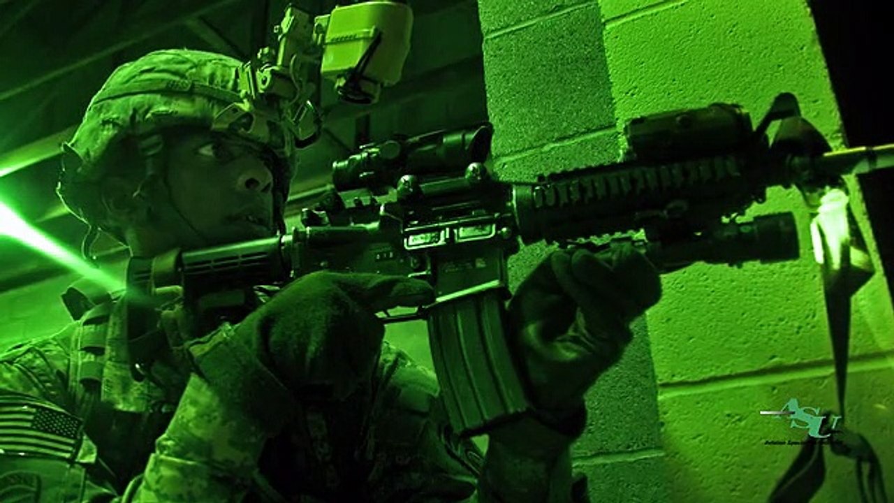 Ecliptus - Military Grade Night Vision + GoPro® Hero 4