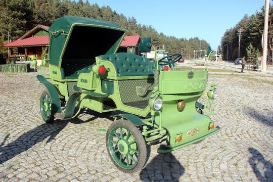 ABANT GÖLÜ MİLLİ PARKI'NDA ELEKTRİKLİ FAYTON DÖNEMİ