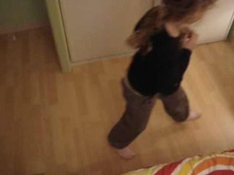 Julie danse basque