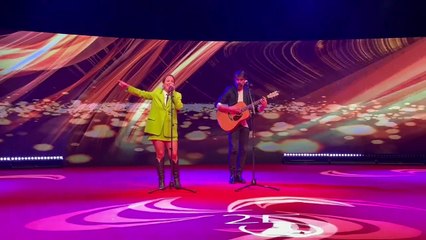 Nena Daconte actúa en la gala del XXV aniversario de La Tribuna de Toledo