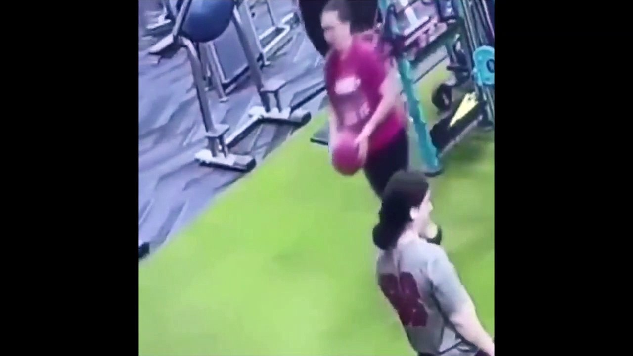 Une séance de sport qui fait mal au nez et aux dents