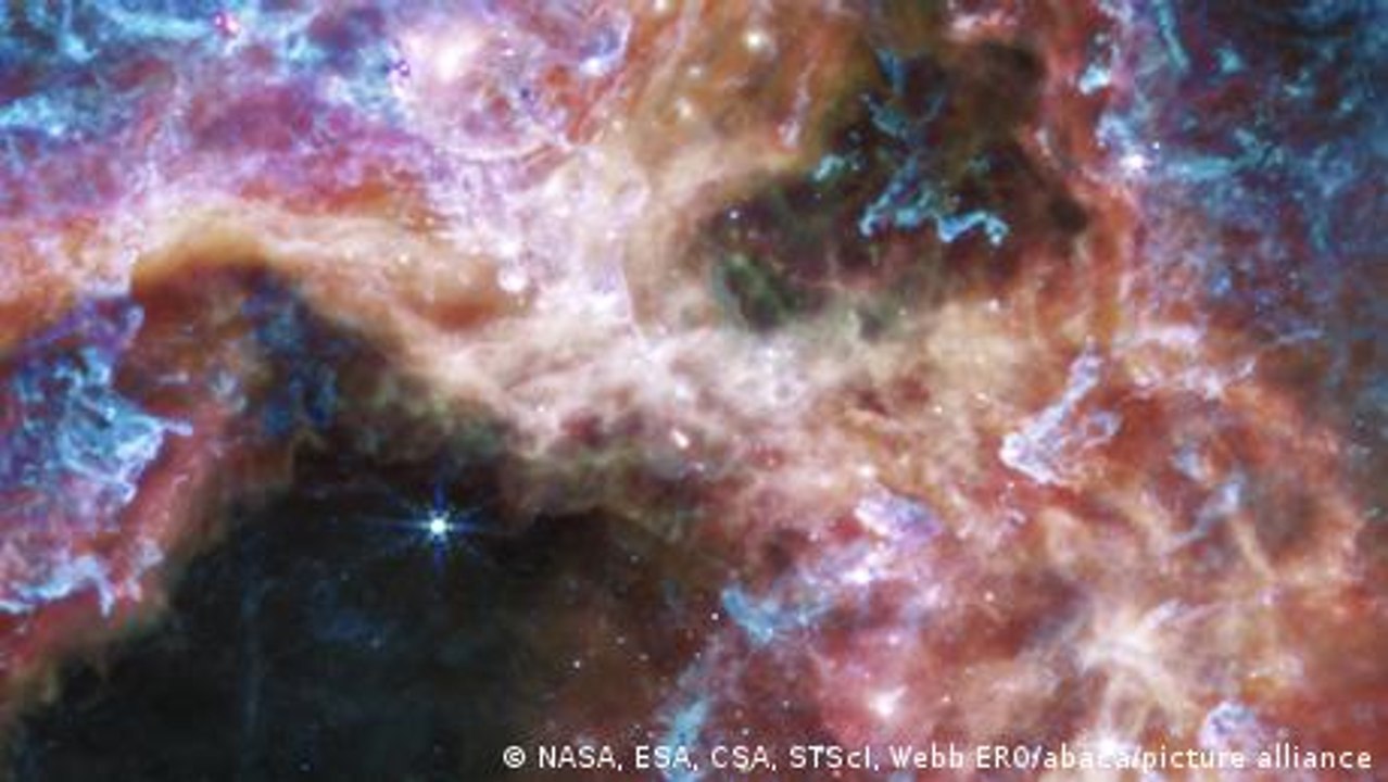 Gibt es im Weltraum flüssiges Wasser?