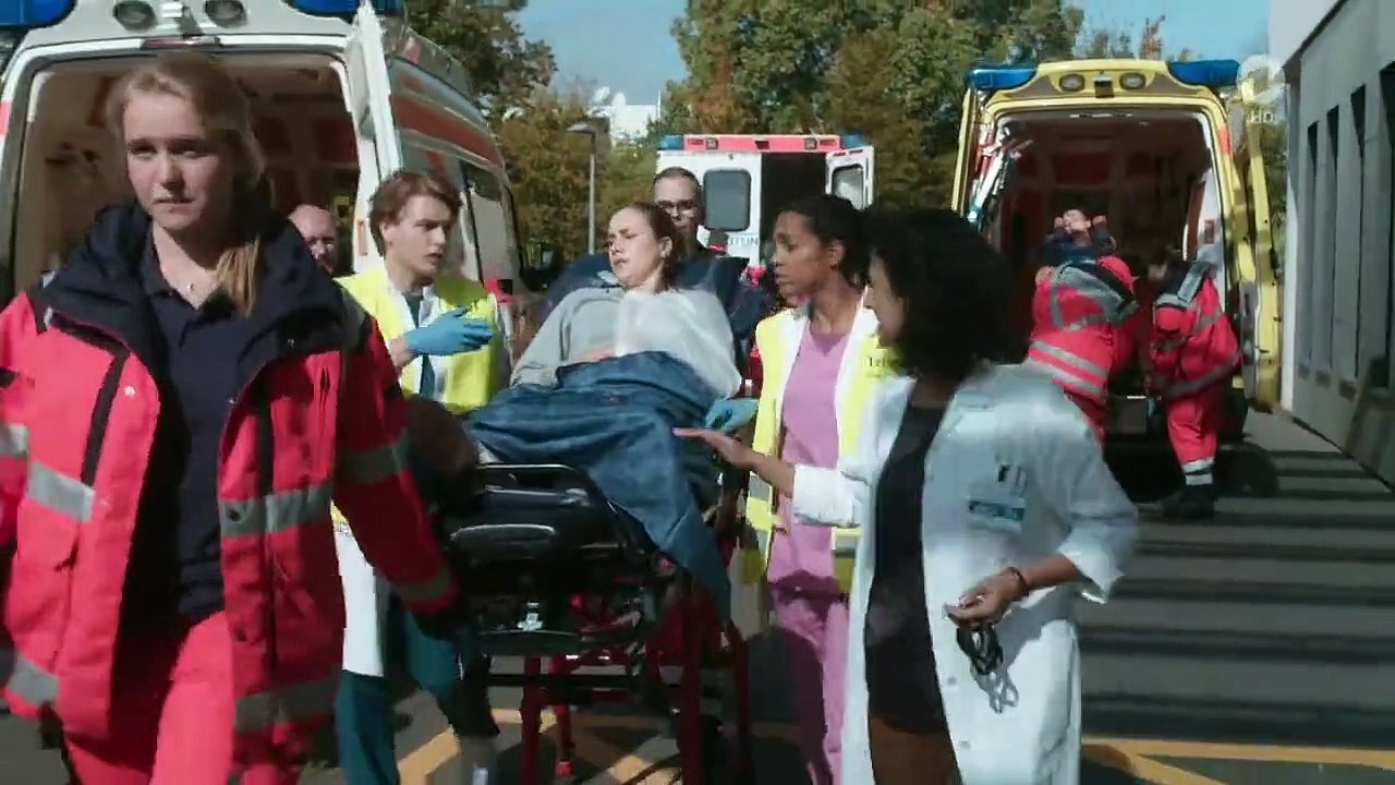 In aller Freundschaft - Die jungen Ärzte Staffel 6 Folge 1 HD Deutsch