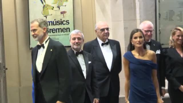 Los Reyes presiden el acto del 175º aniversario de la Fundación del Círculo del Liceo de Barcelona