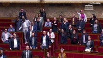 الجمعية الوطنية الفرنسية تستبعد نائباً لـ15 يوماً بعد تصريحاته العنصرية