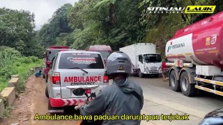 Darurat Jalan Licin Truk Rem Blong Ambulance Terjebak, Pemuda Pancasila Turun Ke Sitinjau Lauik