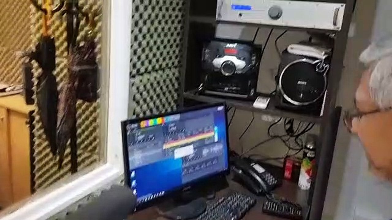 ZAFIRO AL AIRE