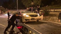 İzmir’de takla atan otomobilin sürücüsü yaralandı