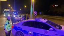Adana’da ehliyetsiz sürücü dehşet saçtı: 3'ü çocuk 5 yaralı