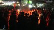 فيديو: أنصار عمران خان يحتجون في الشوارع والشرطة تفرق تظاهراتهم بالغاز المسيل للدموع