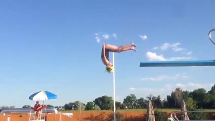 Looks Like a Losing Battle... - Funniest Fails - AFV 2019