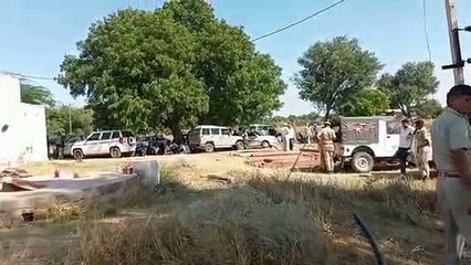 Mass sucide : मासूम बेटी के साथ पति-पत्नी ने की आत्महत्या