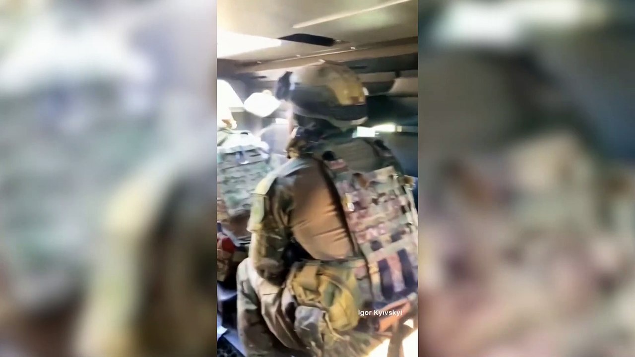 Zelenski asegura que Ucrania está manteniendo sus posiciones en el Donbás