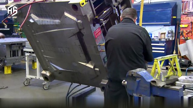 Canadian job growth in October was 108,000, keeping the unemployment rate at 5.2%