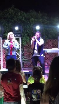 Un angelo disteso al Sole di Eros Ramazzotti cantata da Nino (Vivo) D'Angelo