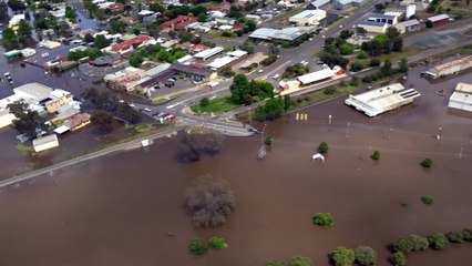 NSW SES flies over Forbes in flood on Saturday, November 5, 2022