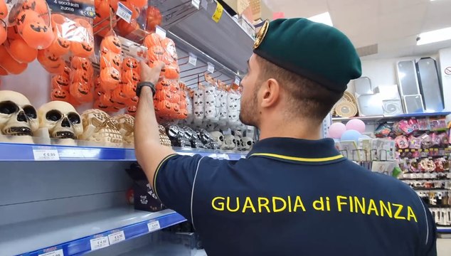 Roma - Halloween, sequestrati prodotti cinesi non sicuri (05.11.22)