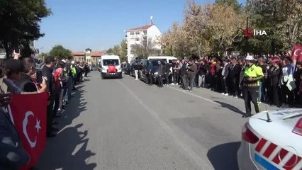 Pençe-Kilit şehidi Lokman Akçağlayan, dualarla son yolculuğuna uğurlandı