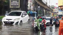 Hujan Deras Guyur Jakarta, Kawasan Fatmawati Tergenang Banjir hingga 60 Cm