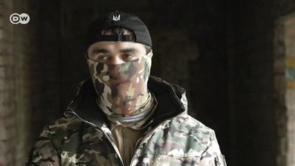 Ukraine: Chechens fight for and against Russia