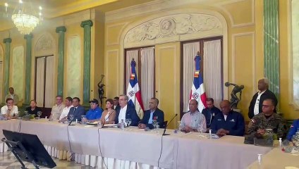 Presidente Abinader se reunió con funcionarios debido afectados por las inundaciones