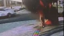 Petrol Pump engulfed in fire after driver fills up at Orlando service station